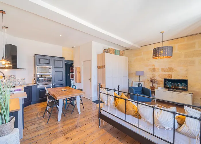 La Loge Saint Jean By Cecile & Jean-Baptiste