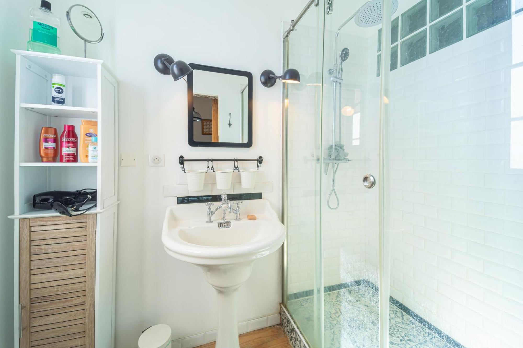 Sejour Et Degustation By Cecile & Jean-baptiste Apartment Bordeaux
